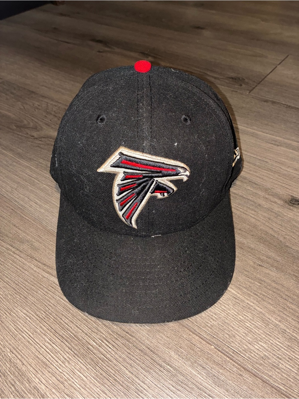 New Era Atlanta Falcons Black Red Logo Fitted Hat